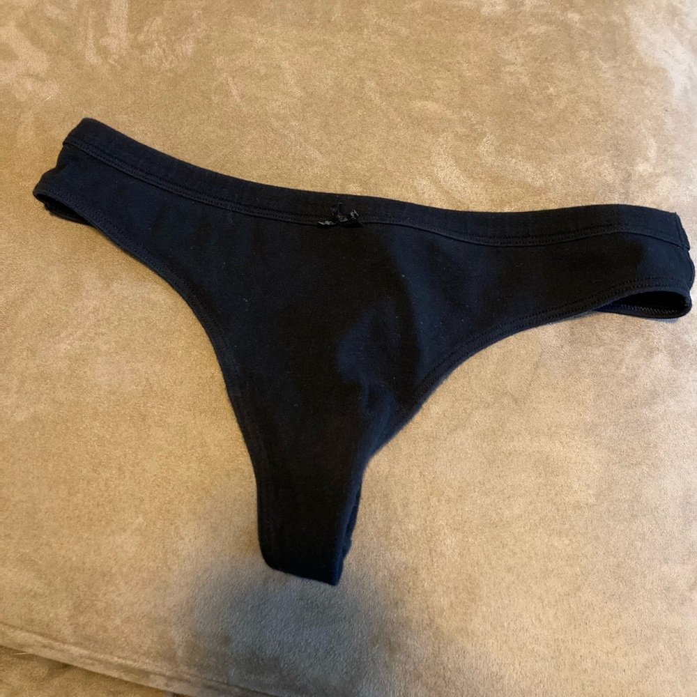 No Boundaries Black Stretchy Thong